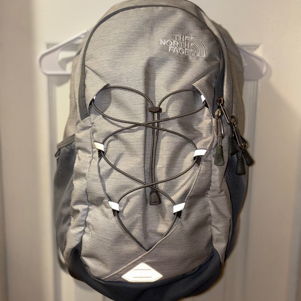 North Face Jester Backpack White/Grey